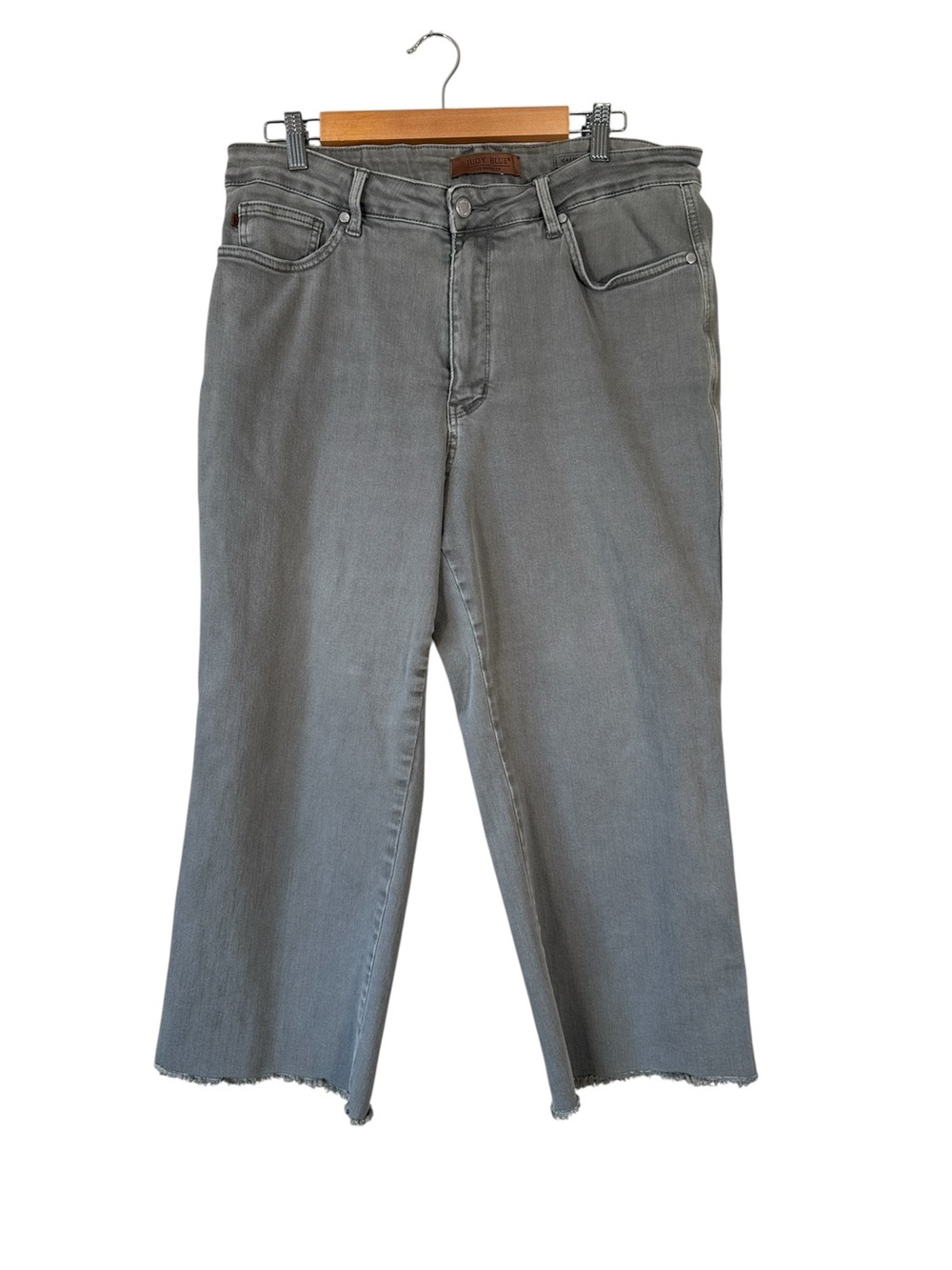 Judy Blue Sage Green Wide Leg Cropped Jeans Womens 18 Boho Casual Raw Hem Spring
